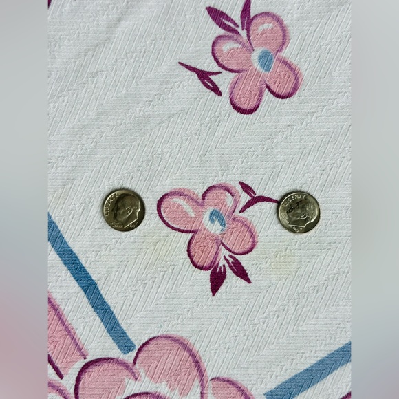 Vintage Pretty Floral Print Tablecloth on Woven Jacquard Cotton 1940’s - Picture 13 of 15